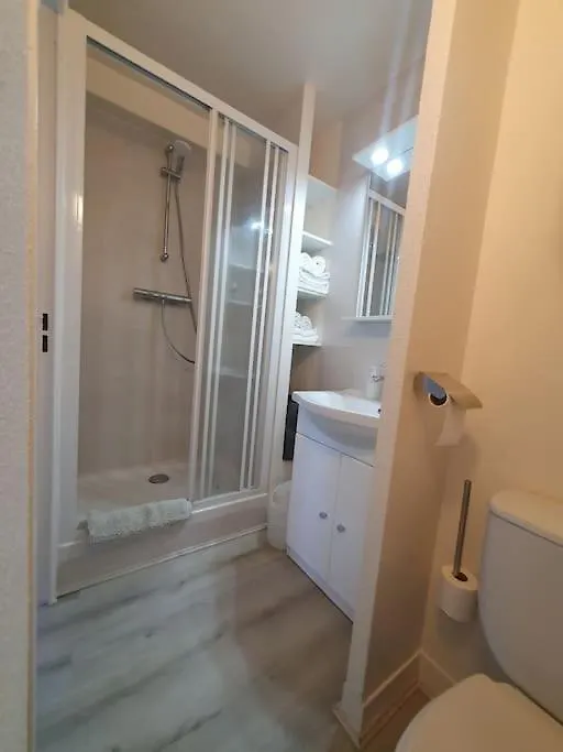 Joli Appart A 100M De La Mer, Jardin Et Piscine Frejus Apartment
